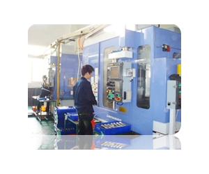 05：CNC 150 Hobbing machinc